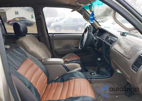 2001 Toyota 4Runner Sr5 V6 from USA, damaged, VIN JT3GN86R910196496